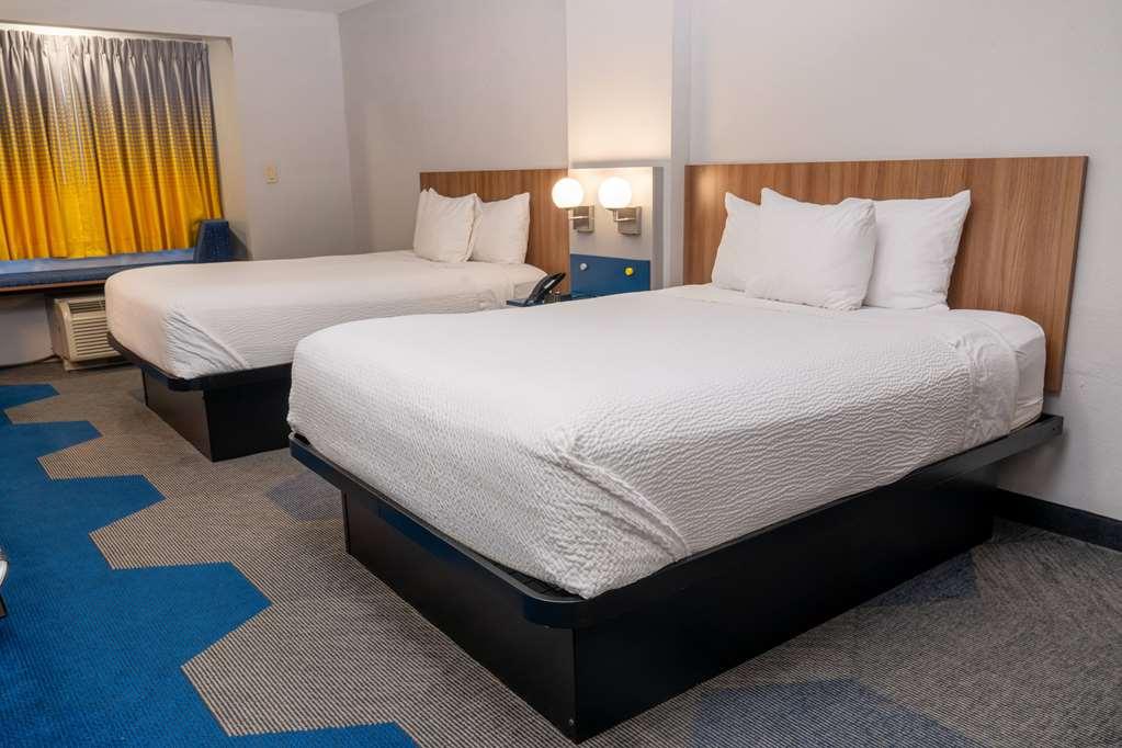 Microtel Inn & Suites By Wyndham Pigeon Forge Ruang foto