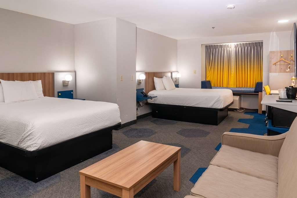 Microtel Inn & Suites By Wyndham Pigeon Forge Ruang foto